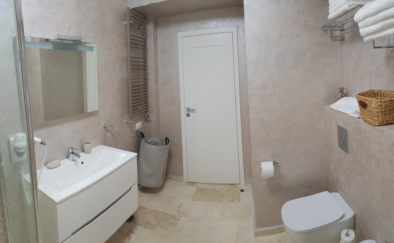 Marble Luxury Apartments Mamaia Eksteriør bilde