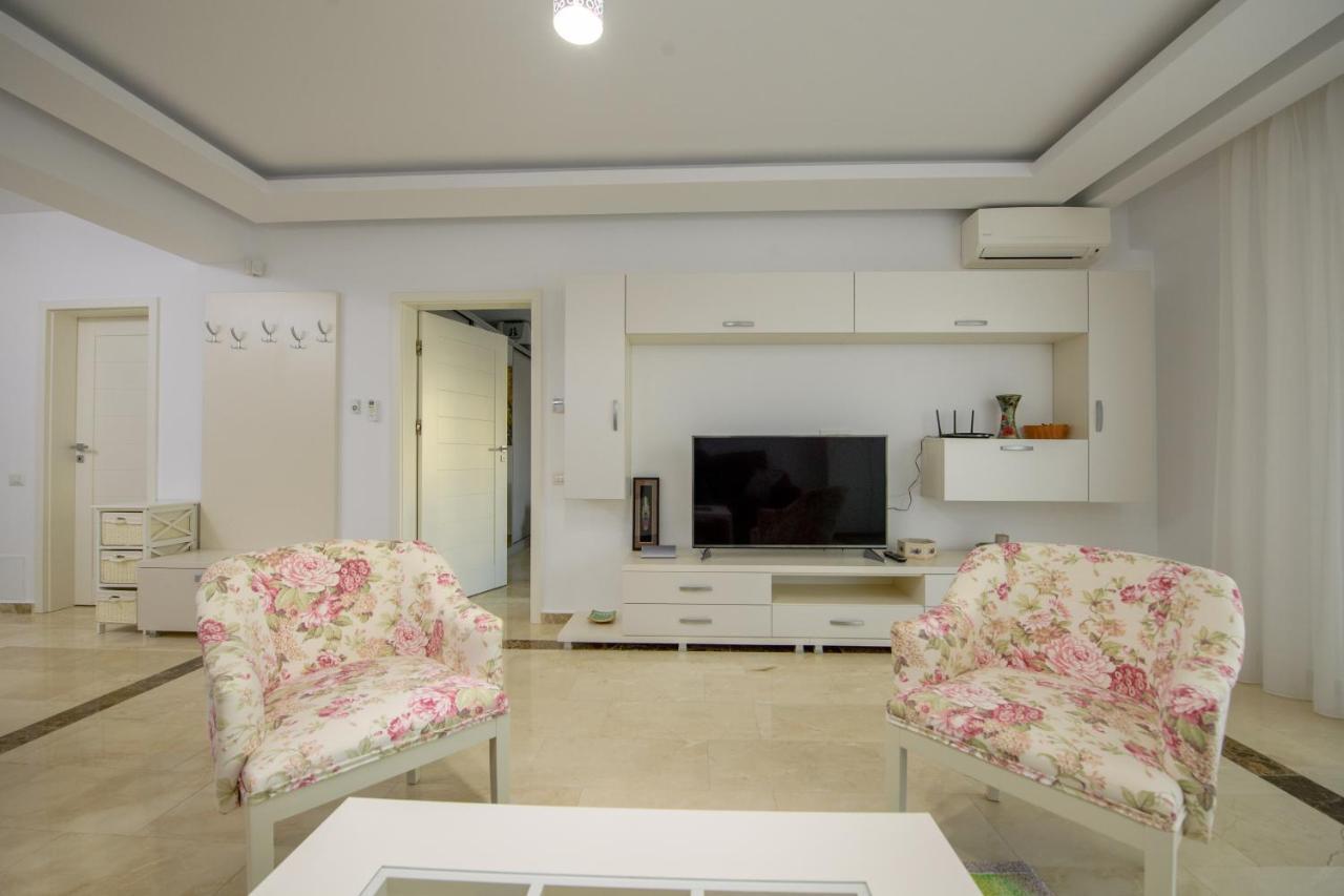 Marble Luxury Apartments Mamaia Eksteriør bilde